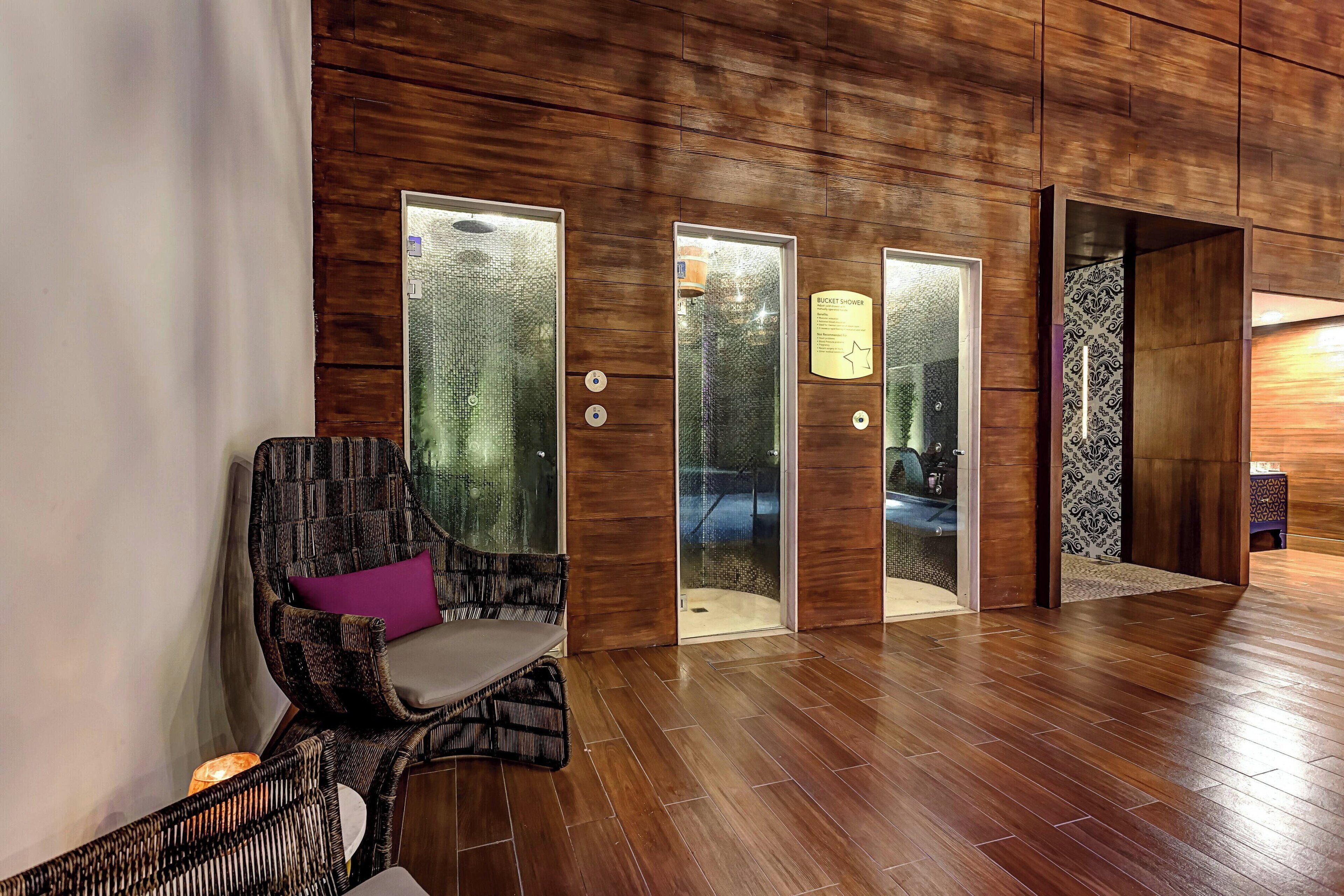 Body treatments, hydrotherapy, facials, 7 treatment rooms