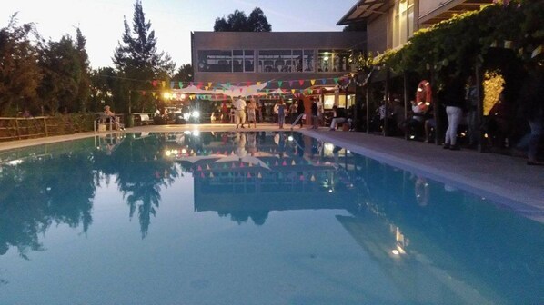 Seasonal outdoor pool