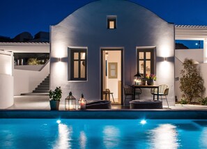 Superior View Suite with Private Pool | Terras