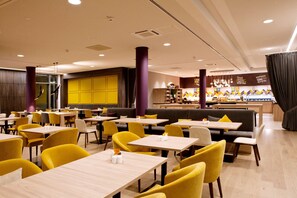 Restaurant - Hampton by Hilton Dortmund Phoenix See (Dortmund)