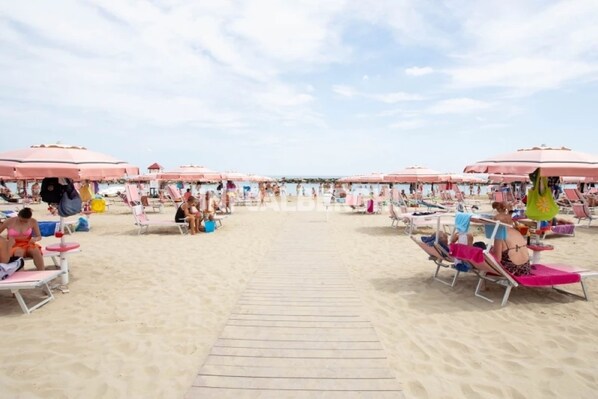 Beach - Hotel Villa Donati (Rimini)