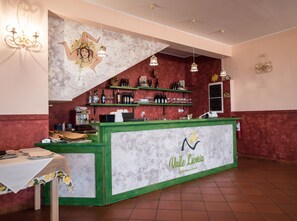 Bar (en la propiedad)