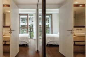 Apartemen, 1 kamar tidur | 2 kamar tidur, seprai premium, dan selimut bulu angsa