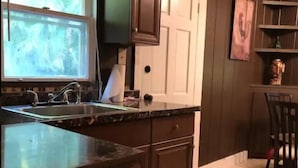 House, 2 Bedrooms | Private kitchen - Little Home Away From Home (Hallandale Beach)