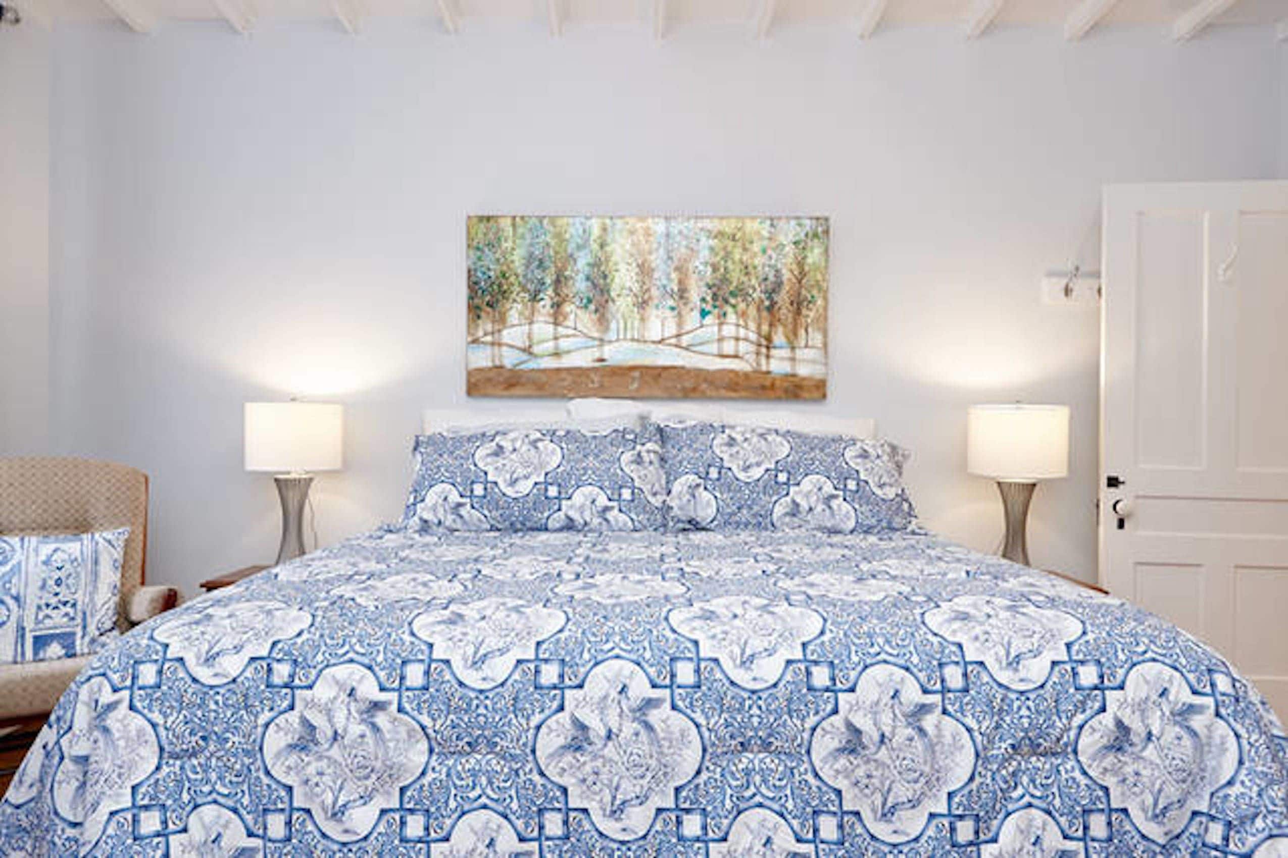 Suite, 1 très grand lit et 1 canapé-lit