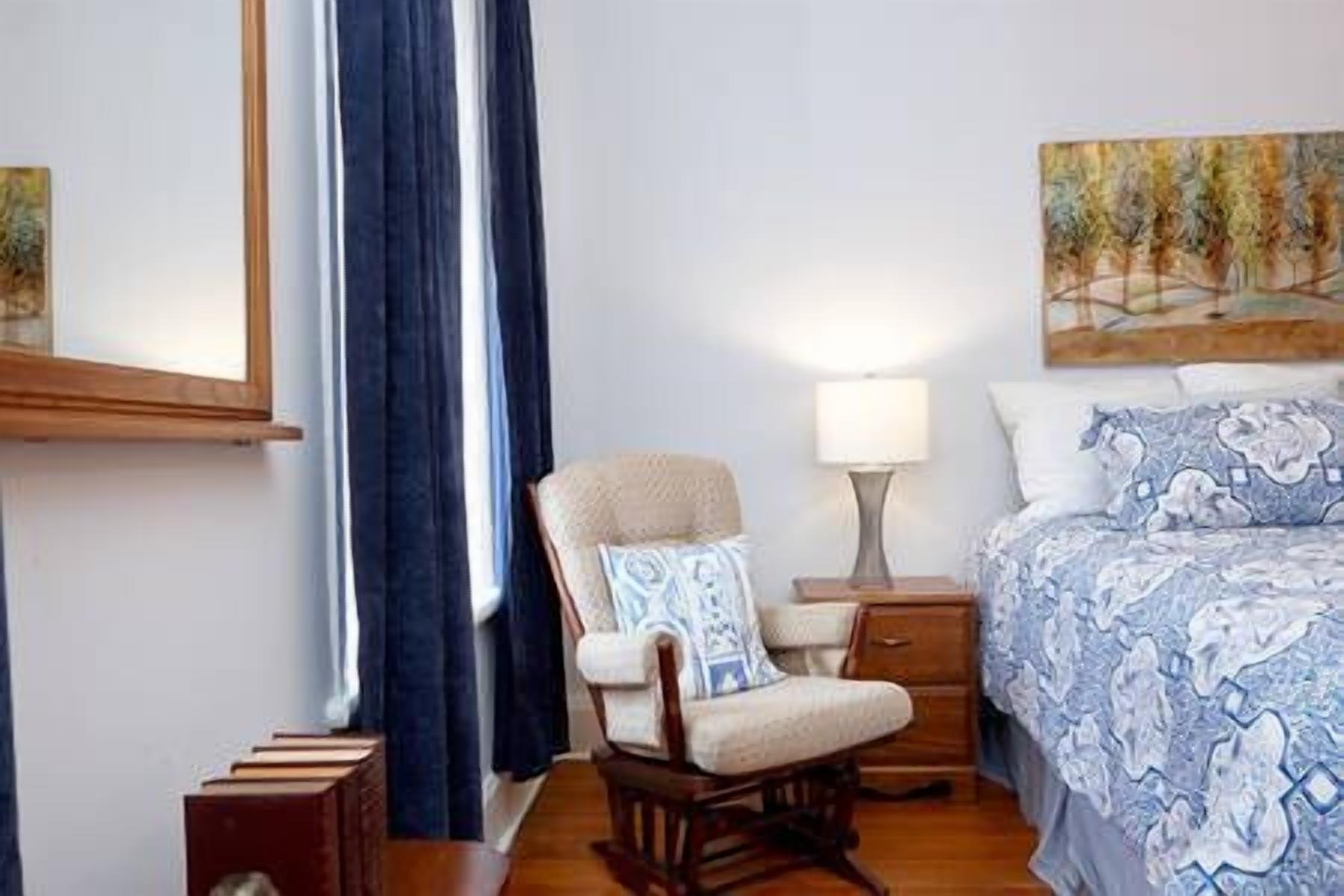 suite, 1 king bed with sofa bed | 1 bedroom, premium bedding, minibar, desk