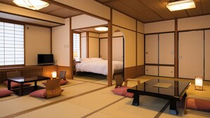 Rom – executive (Japanese Style, with Open-air Bath) | Skrivebord, wi-fi (inkludert) og sengetøy