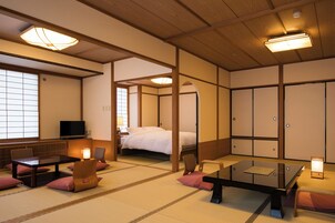 Japanese Style Room with Private Open-air Bath | Desk, free WiFi, bed sheets