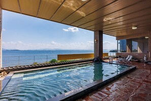 Hot springs - Biwako Grand Hotel (Otsu)