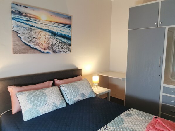 1 habitación, ropa de cama de alta calidad y decoración personalizada