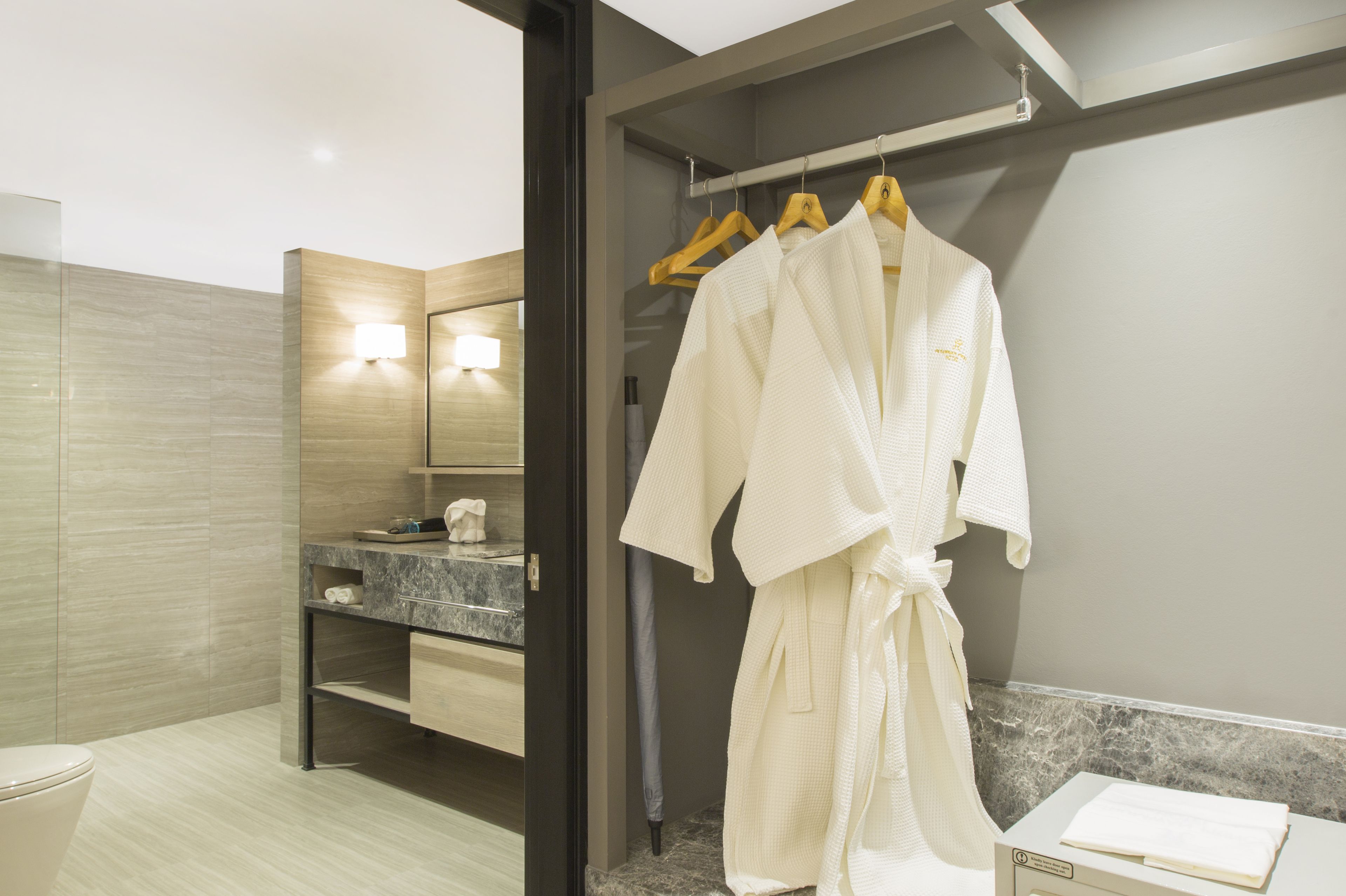 shower, free toiletries, hair dryer, slippers