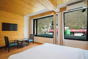 高级房 | 隔音、免费 WiFi