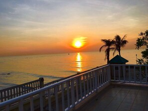 View from property - Beach Villa for Rent (Cha-am)