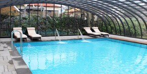 Piscina interna