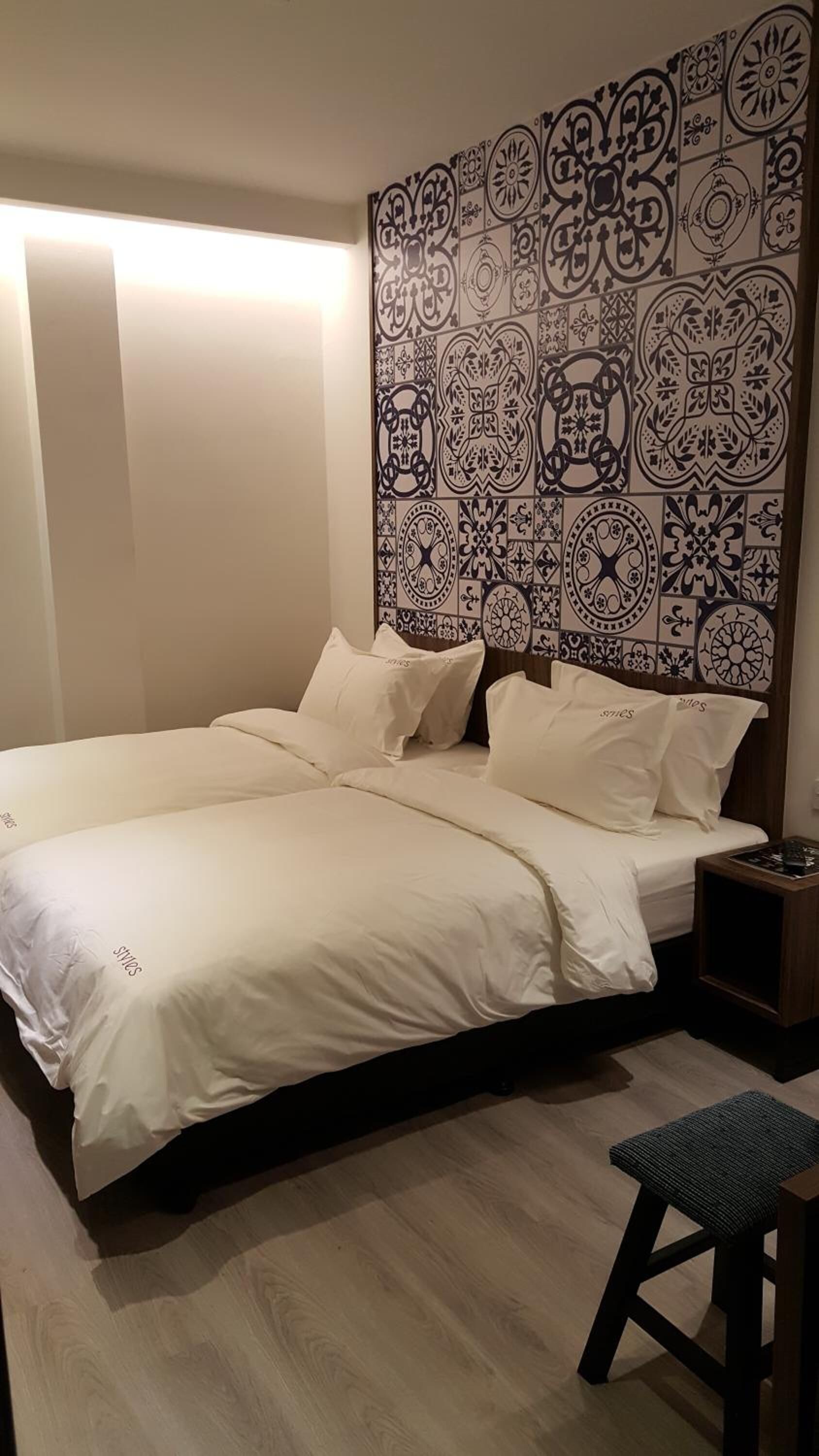 in-room safe, desk, free wifi, bed sheets