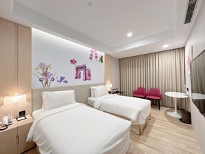Deluxe Twin Room (With Parking)