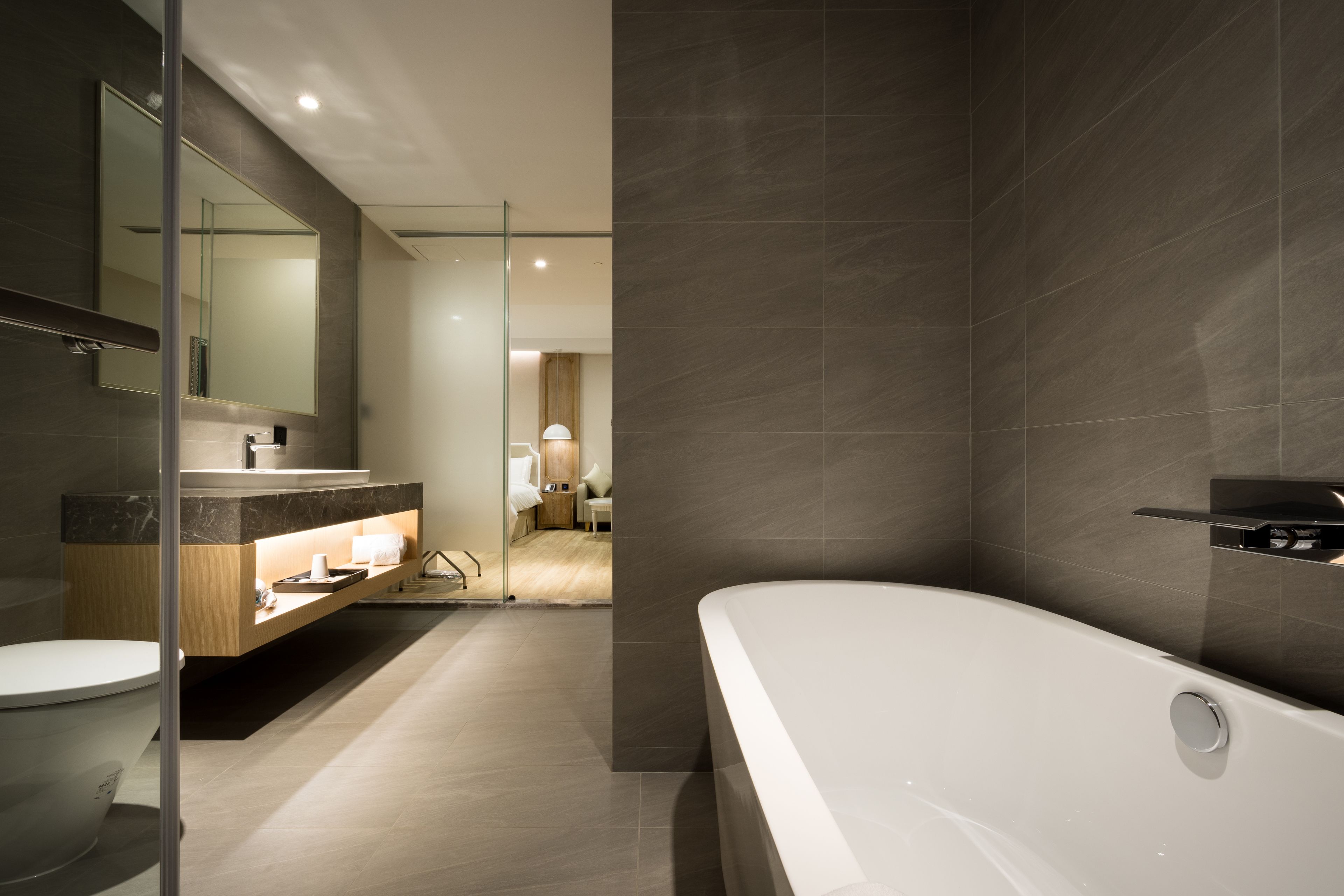 Superior Double Room | Deep soaking bathtub