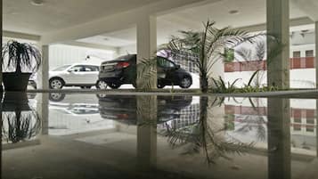 Free self parking