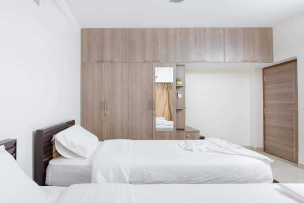 18 bedrooms, in-room safe, desk, soundproofing