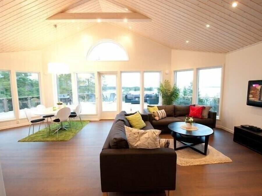 Premium Townhome, 3 Bedrooms, Sauna, Sea View | Living room
