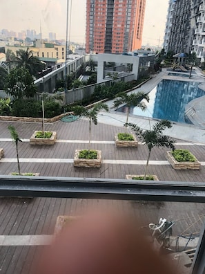 Familienapartment, 2 Schlafzimmer, Poolzugang, Poolseite | Balkon