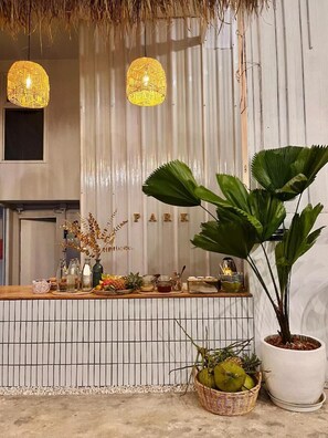 Reception - The Park Society - Hostel (Chiang Mai)