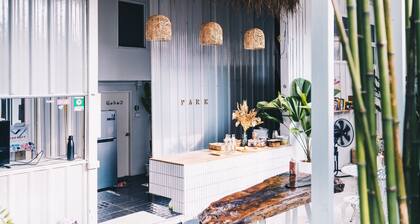 The Park Society - Hostel