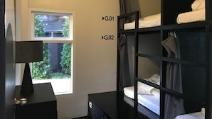 4-Bed Mixed Dormitory (G) | Wi-Fi gratis dan seprai linen