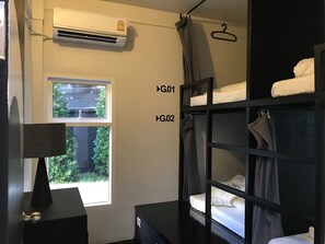 4-Bed Mixed Dormitory (G) | Free WiFi, bed sheets - The Park Society - Hostel (Chiang Mai)