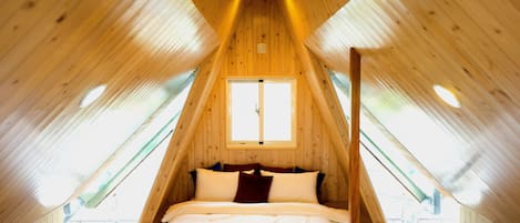 Economy Quadruple Room, Mountain View, Mezzanine | Living area | 42-inch flat-screen TV with cable channels, TV