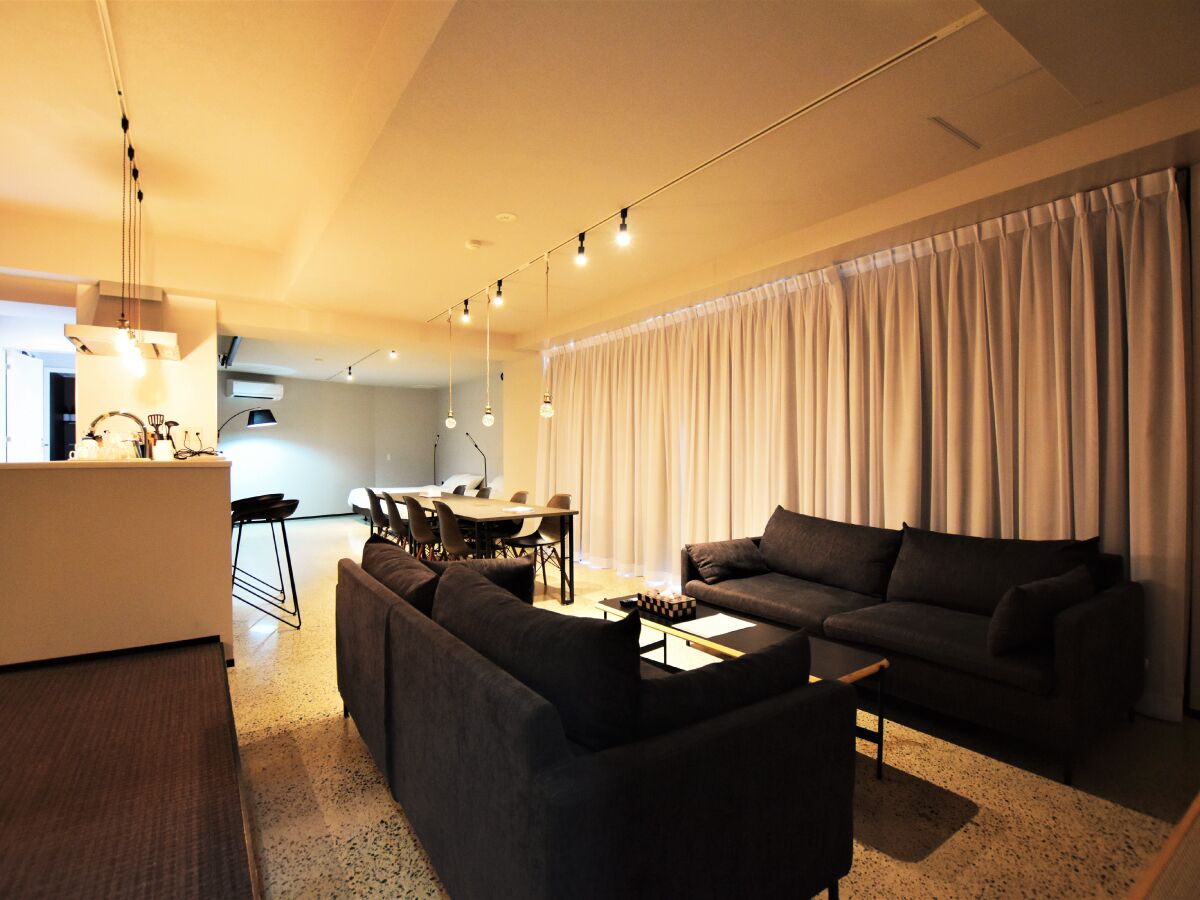 Presidential Studio Suite, Non Smoking, Refrigerator & Microwave | Individually decorated, individually furnished, soundproofing, free WiFi