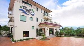 Facciata della struttura