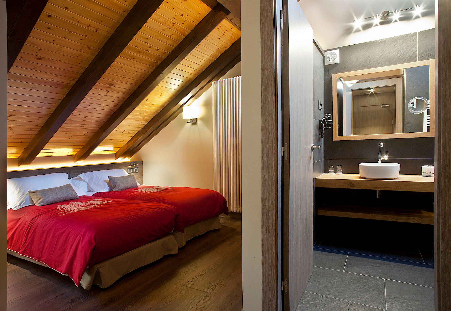 superior double room, hot tub, tower | premium bedding, down duvets, in-room safe, desk