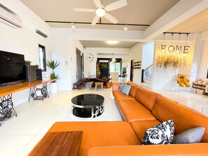 Lobby sitting area - Annong White House (Dongshan)