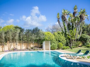 Outdoor pool - Casa da Montanha (Lagos)