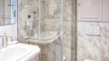 Room, Private Bathroom | Bilik Mandi
