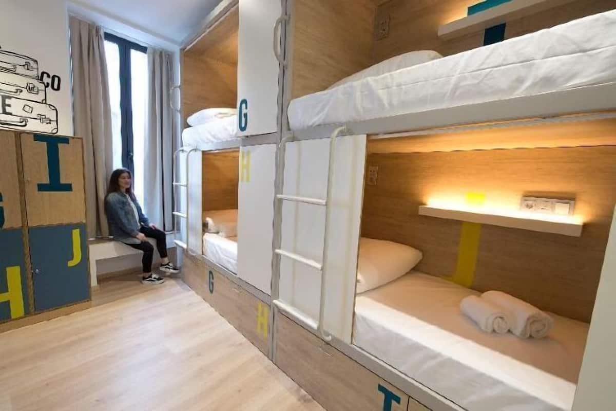 Down comforters, iron/ironing board, free WiFi, bed sheets