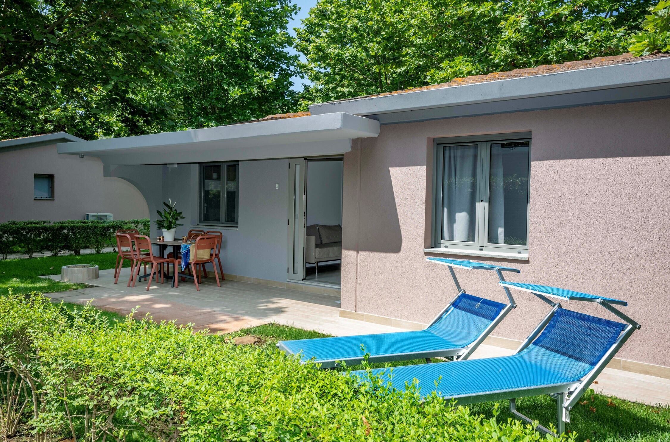 Camping Village Baia Azzurra (Castiglione della Pescaia, ), Castiglione  della Pescaia hotel discounts | Hotels.com