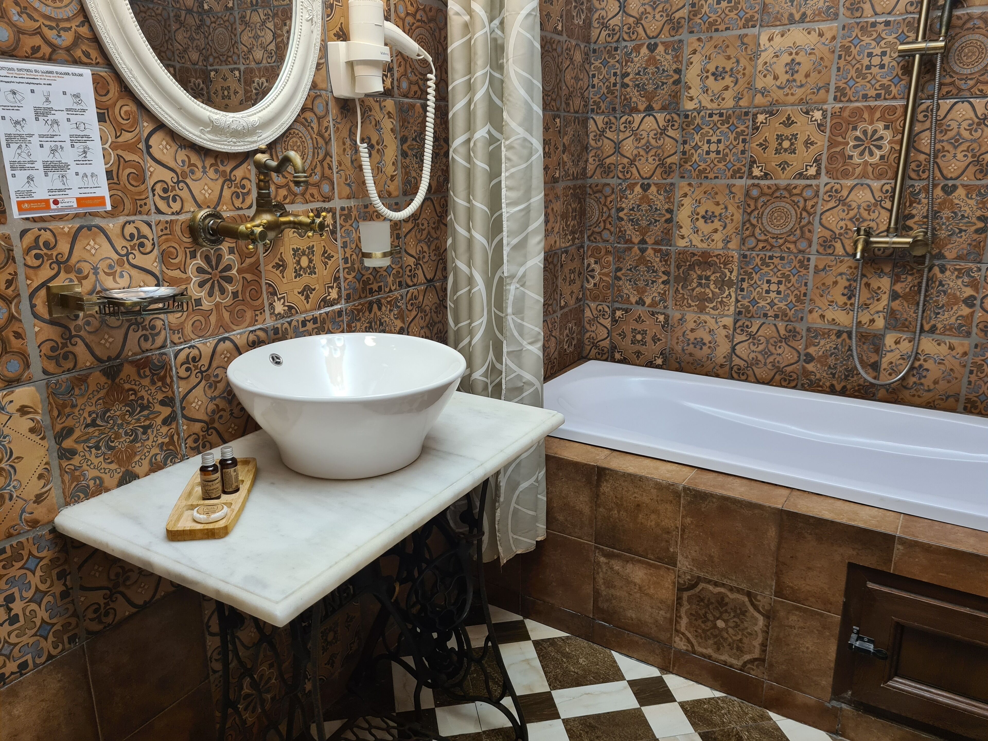 Foto - Piano Borracho Boutique Hotel Old Tbilisi