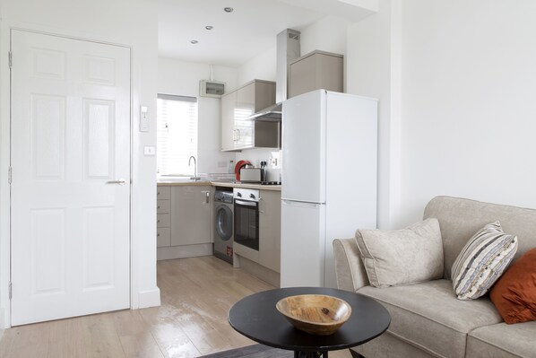 Interior - LETS Home Away from Home (Cambridge)