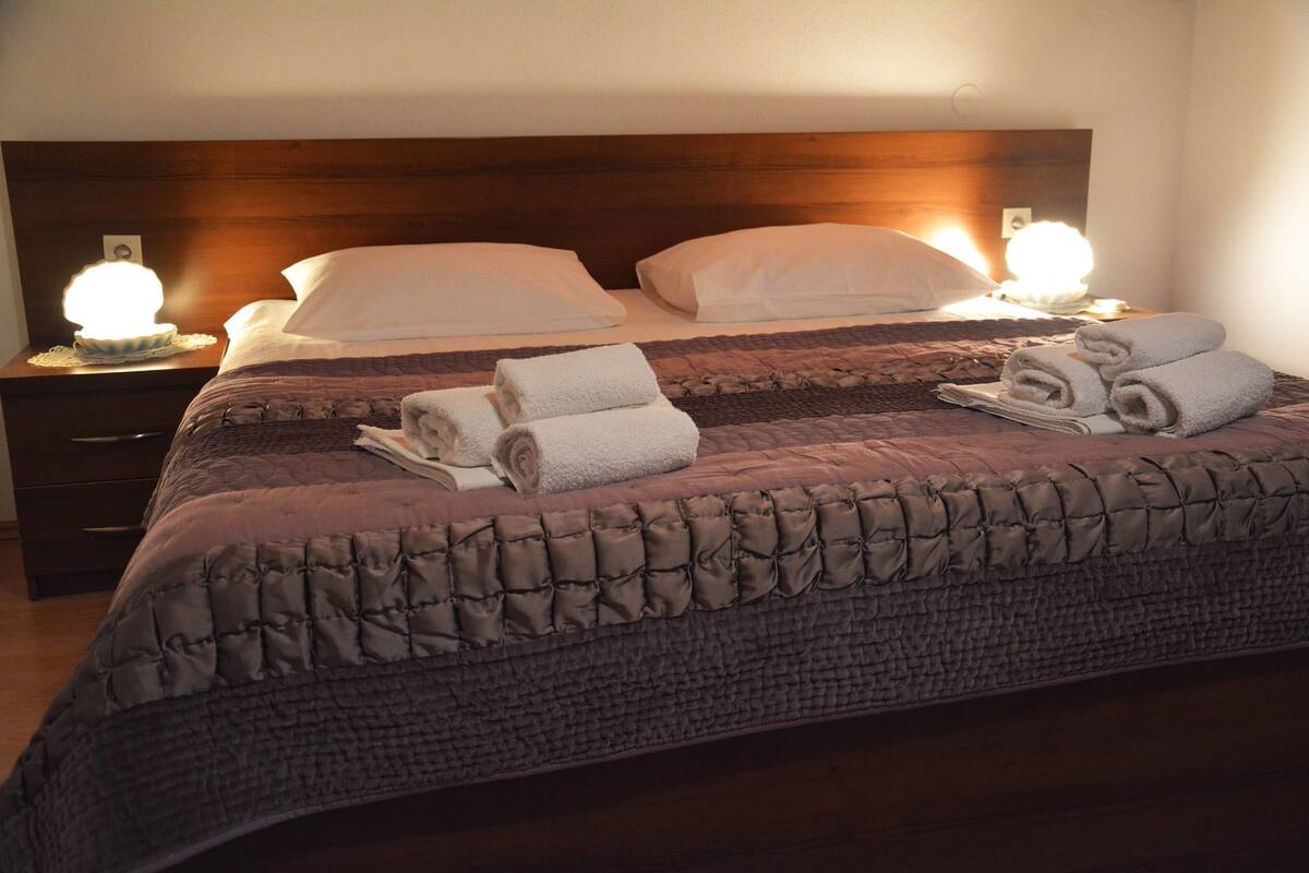 Apartment, 2 Bedrooms, Terrace, Garden View