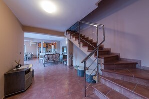 Villa, 3 Bedrooms, Pool Access, Pool View | Room amenity - P&N Resort (Igalo)