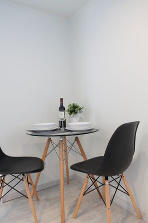 Superior Apartment | In-room dining