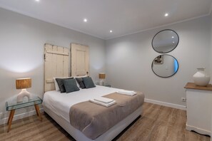 Standard Apartment, Courtyard View | Individually decorated, individually furnished, blackout drapes