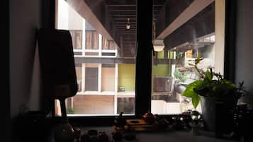 Basic Shared Dormitory, Mixed Dorm | Ruang tamu
