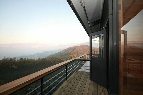 Shen Shan Lin Nai B&B