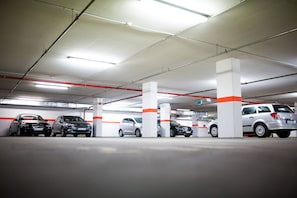 Self-parking (surcharge) 25 per night