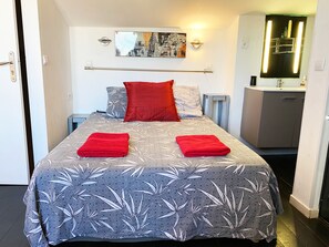 Design dubbelrum - 1 queensize-säng | Gratis wi-fi och sängkläder