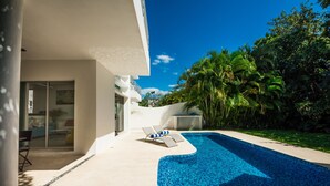 Outdoor pool - Villa Sastun by iMexico (Playa del Carmen)