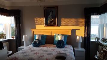 Deluxe Double Room, Shared Bathroom | Egyptian cotton sheets, premium bedding, down comforters